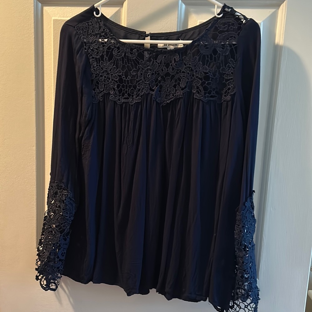 BB Dakota Geraldine lace blouse